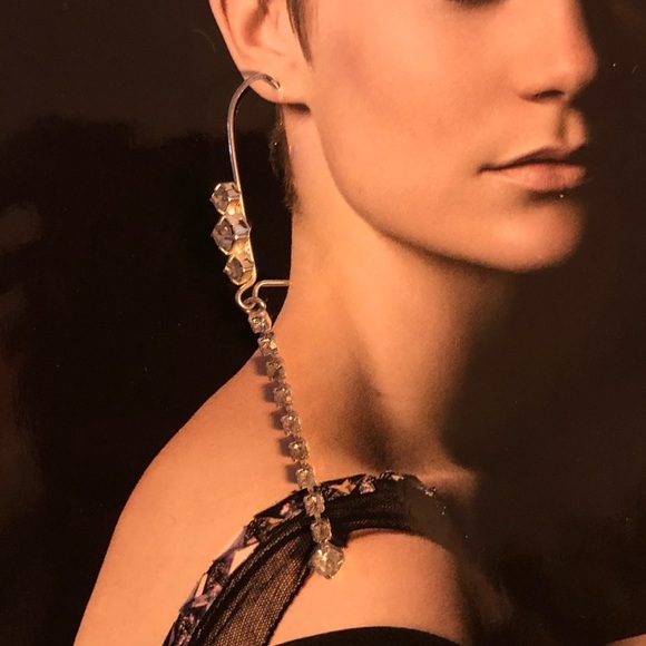 Neiman Marcus Long Crystal Line long Drop shoulder skim style Earrings - Picture 8 of 9